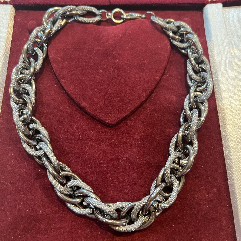 Silver Tone Textured Large Chain Link Necklace